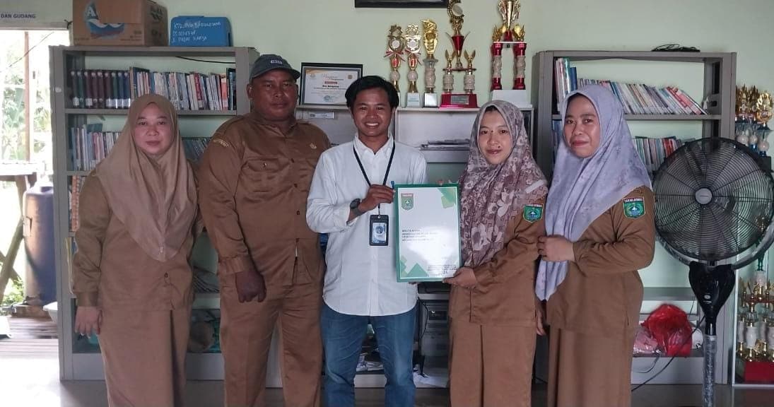 Desa Barugelang Terima Produk Pilar Batas Desa: Fondasi Penting untuk Pengelolaan Wilayah