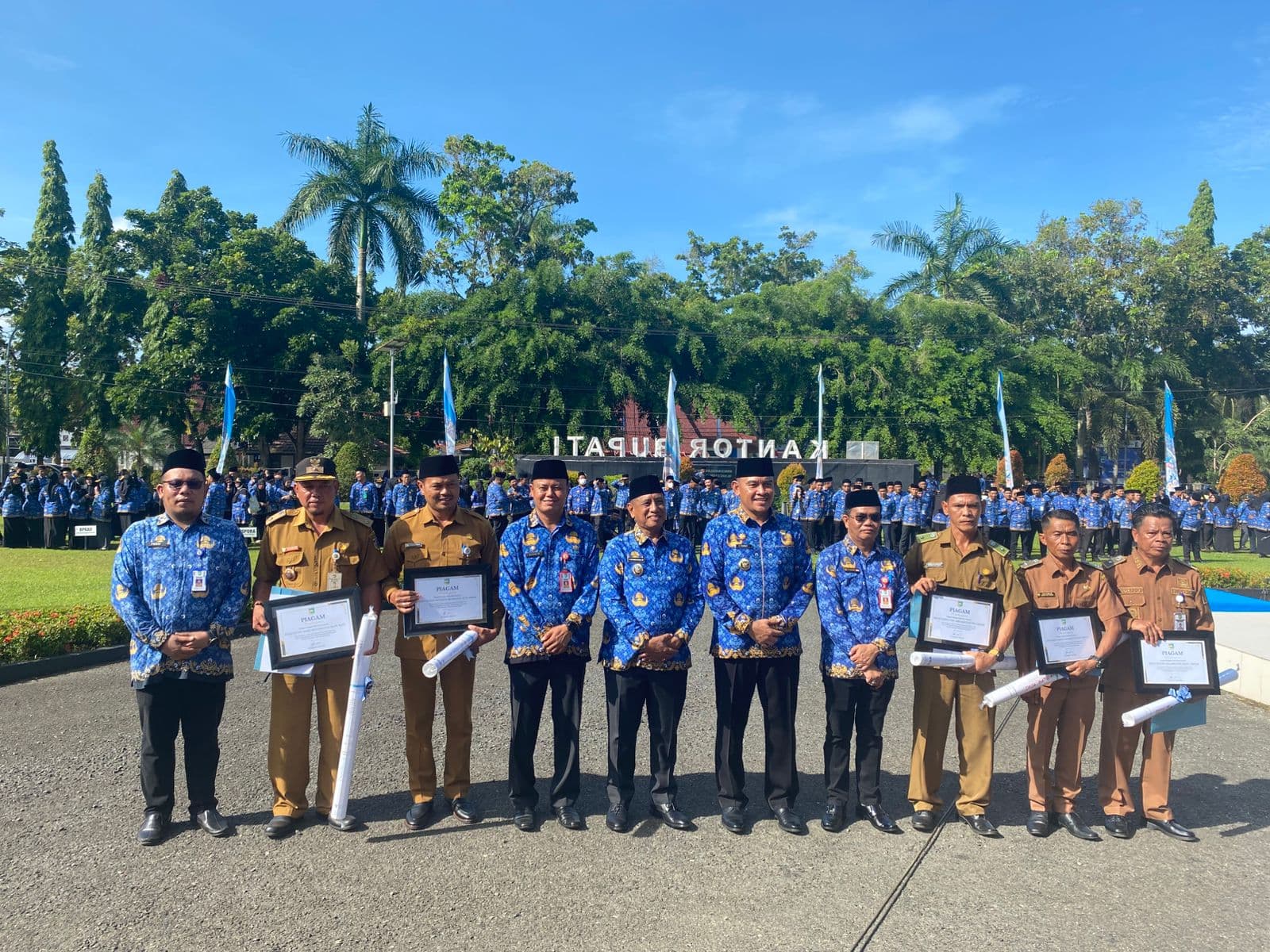 PT Aglonema Delta Yogyakarta Serahkan Hasil Pemetaan Batas Desa Kabupaten Tanah Laut